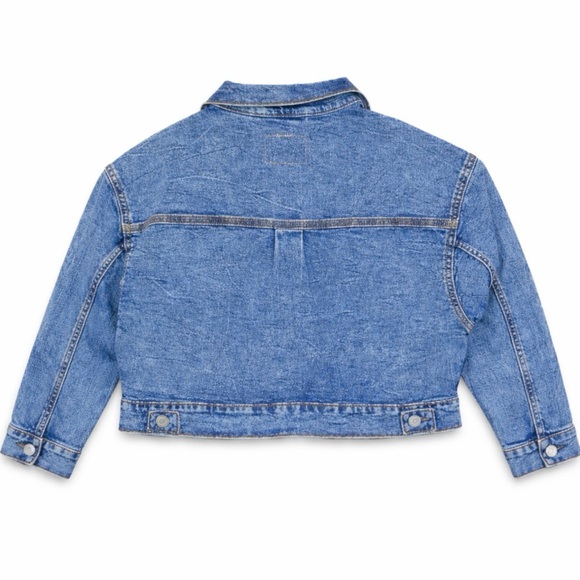 Levi Strauss '95 women's relaxed trucker denim jacket Size M NWT - Picture 3 of 6